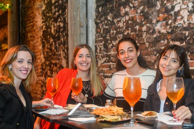 Natalia Carboni, Aldana Rosatto, Ana Belén Spitale y Andrea Juares