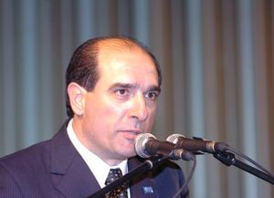 Denuncian a una concesionaria local por una evasión millonaria