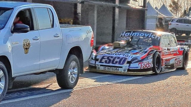 El motor del Ford de Mariano Werner se rompió en La Plata.