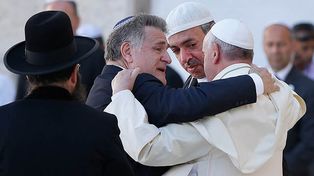 Francisco traslada la experiencia argentina al diálogo interreligioso