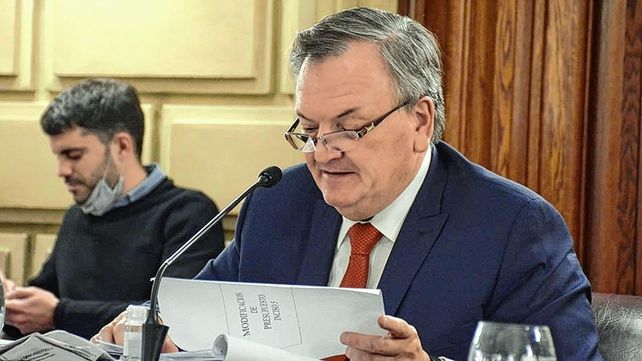 El senador Felipe Michlig