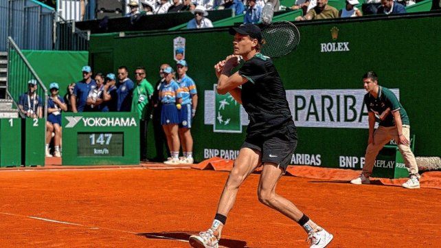 El italiano Jannik Sinner llegó a las semifinales de Montecarlo e igualó un récord que solamente logró el gran Big 3.