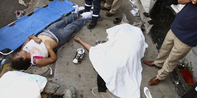 Mueren asfixiadas 12 personas en una discoteca en Ciudad de M&eacute;xico