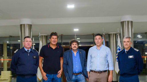 Felipe Pigna en Funes