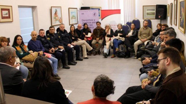 Plan de contingencia invernal en Paraná: coordinan esfuerzos para asistir a quienes viven en la calle