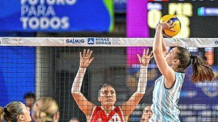 Vicky Mayer, formada en Regatas de Santa Fe, es la capitana de Las Panteras.