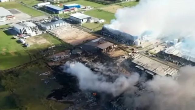 La explosión se produjo en el Parque Industrial de Ezeiza.
