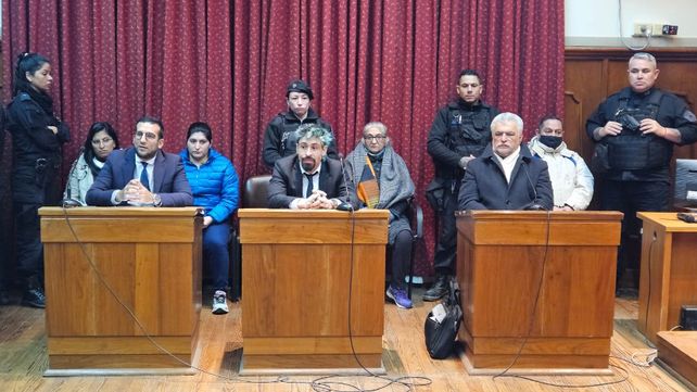 Los acusados por abusos sexuales escucharon la sentencia del tribunal.&nbsp;