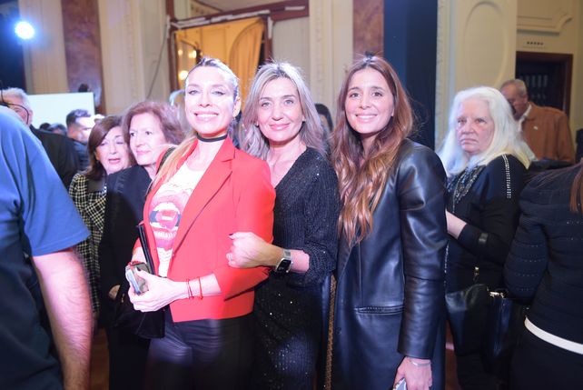Helena Castillo, Carina Lago y Paz Cesarini