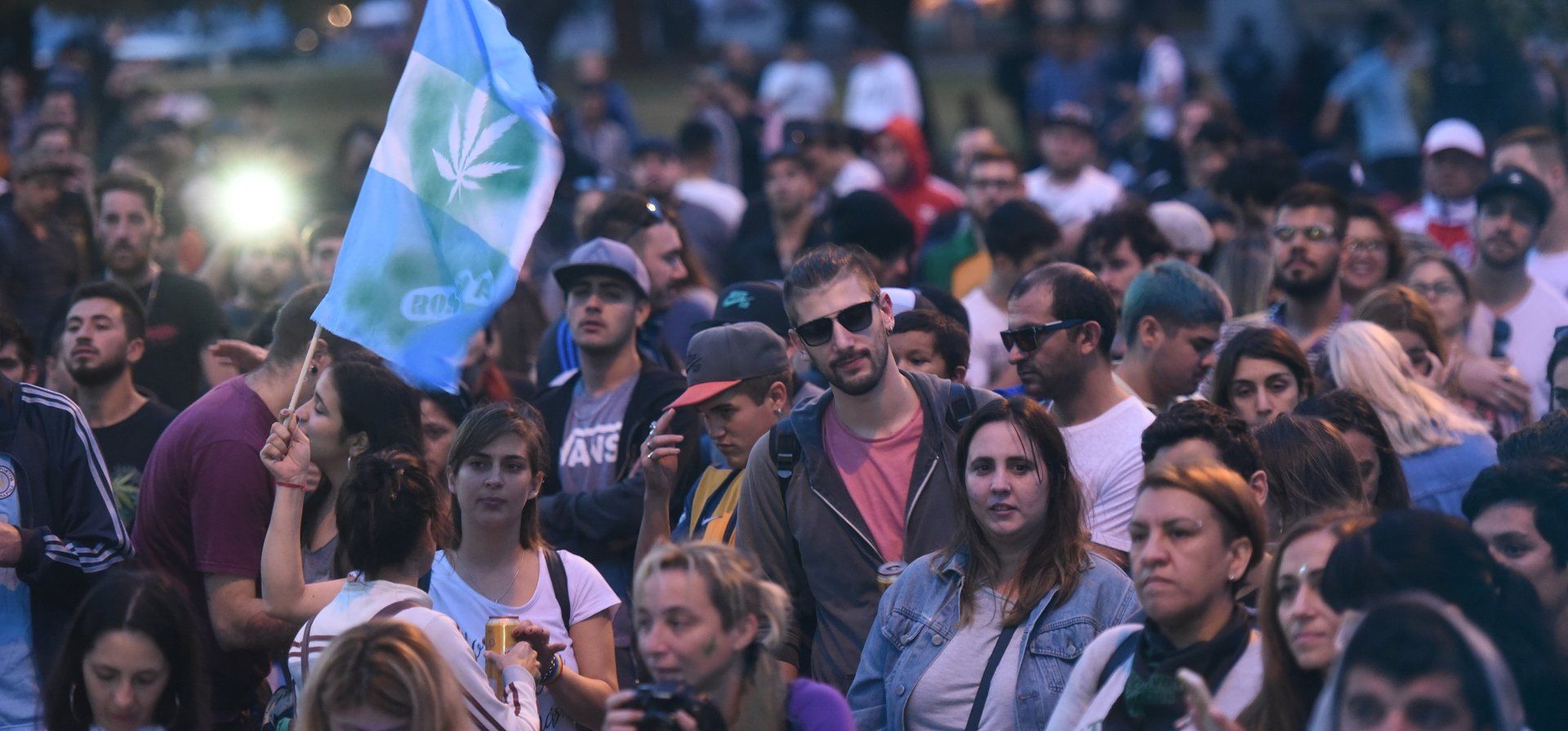 Cannabis: las deudas pendientes en 40 años de democracia