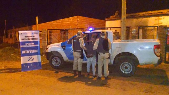 Atraparon a un repartidor de drogas a domicilio en Alto Verde