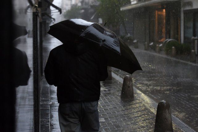 El tiempo en Rosario: el martes también arranca con alerta amarillo por tormentas
