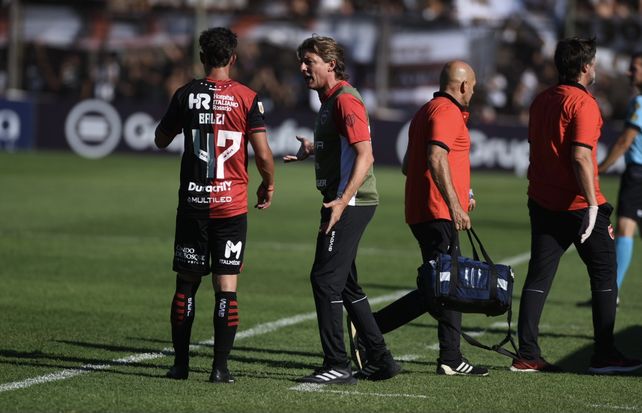 El Newells de Heinze, un equipo no apto para cardíacos, igualó 2 a 2 con Platense