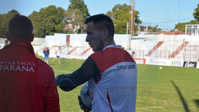 Pablo Migliore será el arquero titular en la nueva etapa de Cervilla al mando del Decano. Foto UNO/ Juan Manuel Hernández