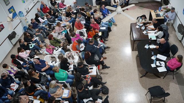 Por amplia mayoría