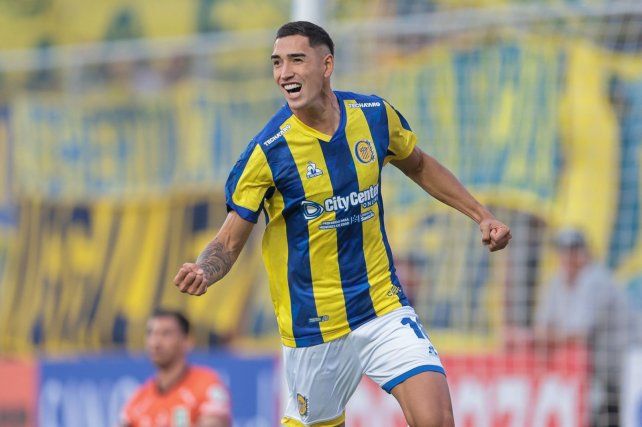 Julián Fernández marcó el primero para Rosario Central