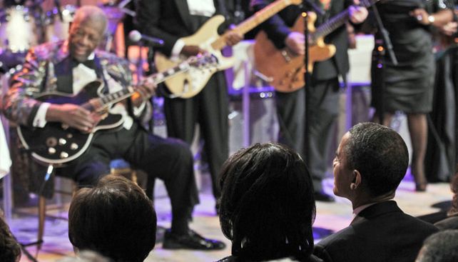 Obama se luci&oacute; cantando blues junto a BB King y Mick Jagger (Video)