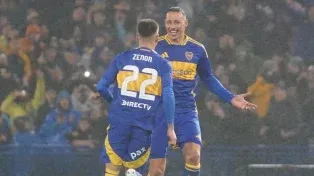 Lema marcó el primer gol para Boca de tiro libre.