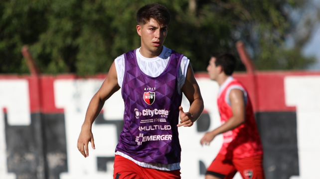 Valentino Acuña fue titular en los tres últimos partidos del Clausura. El juvenil puso la cara.