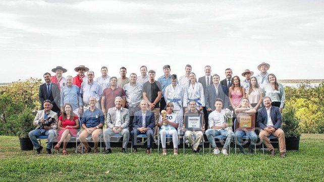 En la producción de Los Destacados hubo una cita para estimular el tesón