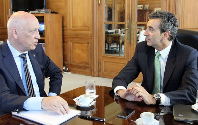 En Casa Rosada. El gobernador Antonio Bonfatti se reunió ayer con el ministro del Interior