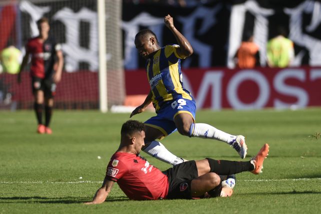 El clásico rosarino entre Newells y Central ya tiene fecha y hora.