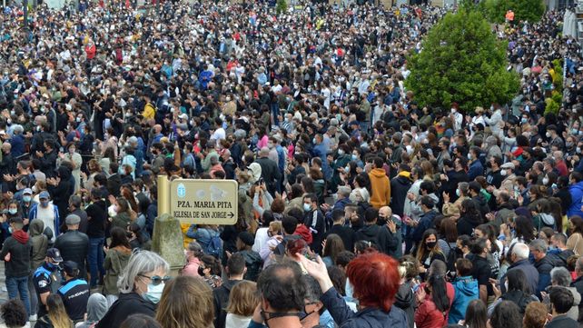 Miles de españoles salieron a pedir justicia por un crimen homofóbico