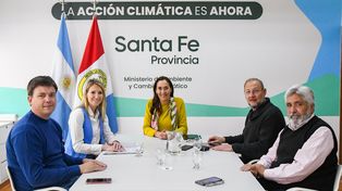La ministra de Ambiente y Cambio Climático, Erika Gonnet, y su par de Gestión Pública, Marcos Corach, mantuvieron una reunión en Santa Fe con los delegados de Maximiliano Pullaro.