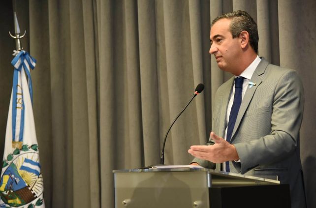 Javkin: Vamos a suspender todos los gastos o servicios que consideremos prescindibles