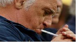 Basile: Dejan fumar marihuana, pero me multan por un cigarrito en la cancha