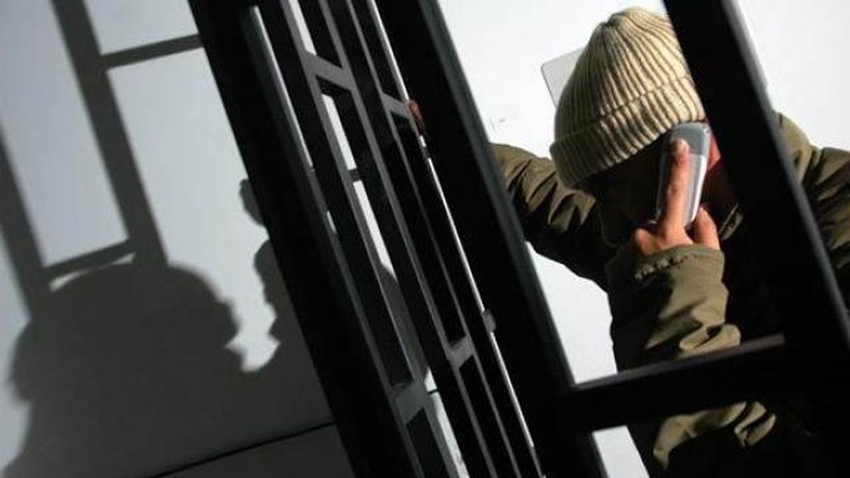 La ley permite los celulares en las cárceles a favor del derecho de comunicación