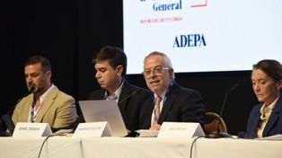 Martín Etchevers: La inteligencia artificial desafía la sustentabilidad de los medios y obliga a construir nuevas respuestas