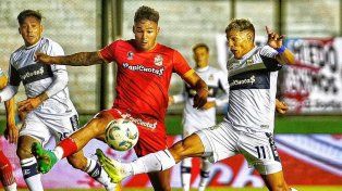 Gimnasia no pudo ante el descendido Arsenal y no pudo alejarse de la zona de descenso.