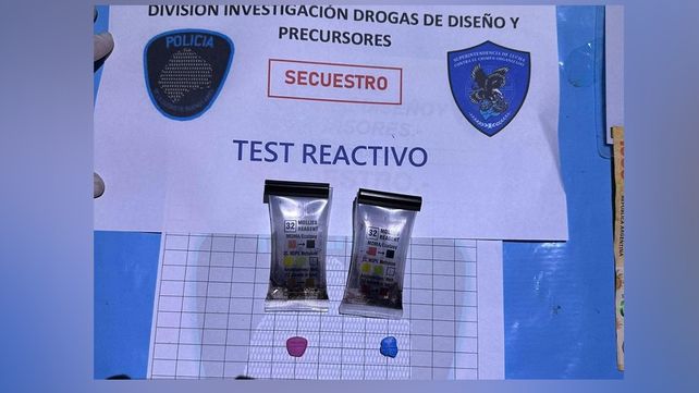 Secuestran pastillas de éxtasis con la cara de Messi en una fiesta electrónica en Puerto Madero