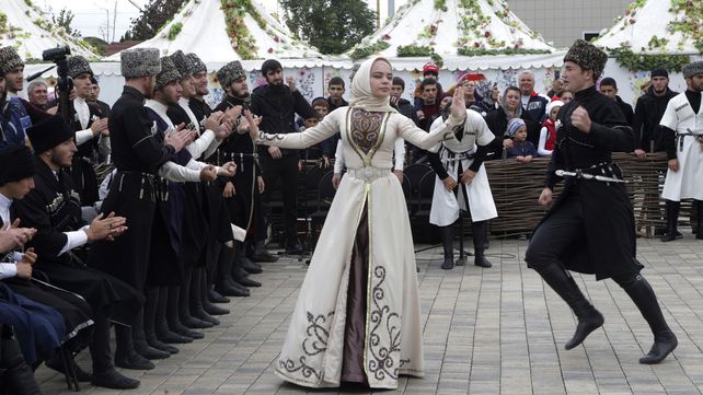 Celebración de 200 bodas simultáneas en la ciudad de Grozny, Rusia