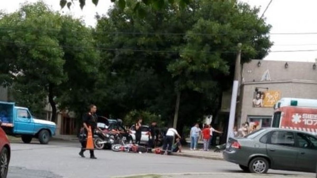 Vecinos atraparon a un ladrón, le dieron una paliza y lo rescató la policía