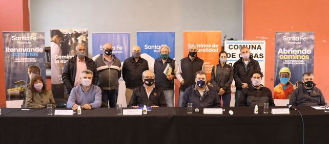 Caminos rurales: se firmaron nuevos convenios para mejoras en la provincia