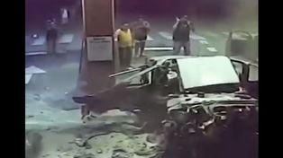Explotó un auto en una estación de servicios: llevaba cocaína en el tubo de gas