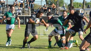 Universitario recibe al puntero