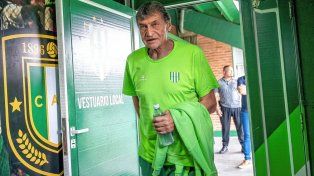 Falcioni dejó de ser el entrenador de Banfield