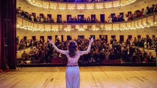 Artistas entrerrianos brillaron en la Gala Patria del Teatro 3 de Febrero