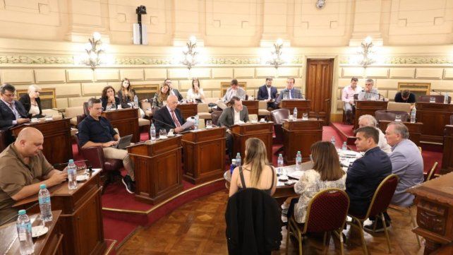 Unidos apuesta a darle media sanción este jueves a la nueva ley de municipios