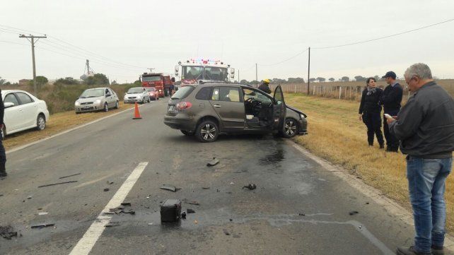 Impacto. Así quedó el automóvil tras el terrible accidente.&nbsp;