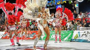 Una de las propuestas del verano en Concordia es el Carnaval que continuará todos los sábados de febrero.