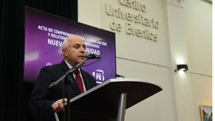 Lifschitz: Tenemos más de 700 cargos vacantes que no vamos a cubrir