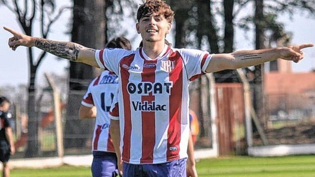En medio del conflicto contractual con Unión, Dómina brilló en el triunfo de reserva ante Tigre
