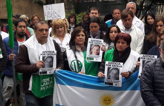 Pedidos de justicia por Cecilia Burgadt.