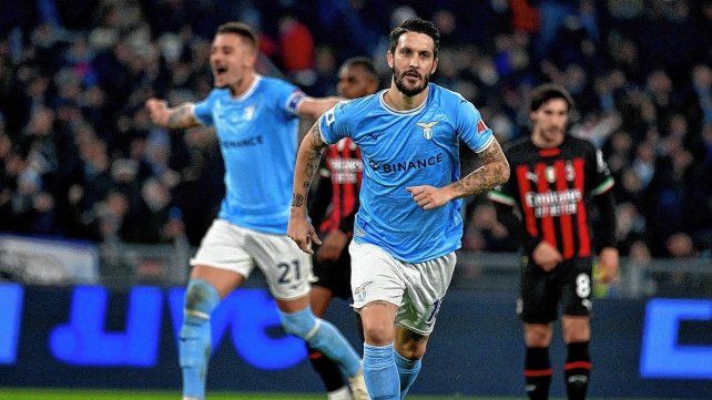 Lazio goleó a Milan y se metió en zona de Champions Lazio goleó a Milan y se metió en zona de Champions