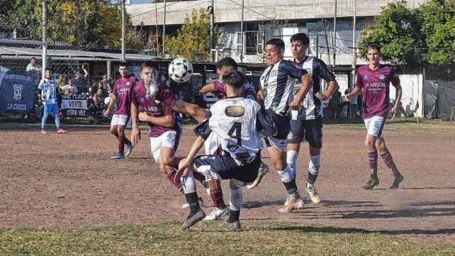 La Casita de Santa Rosa visitará a Floresta en Santo Tomé en el ascenso de la Liga Santafesina.