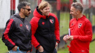 Nacho Scocco y Pomelo Mateo, junto a Lucas Bernardi en el Centro Jorge Griffa.